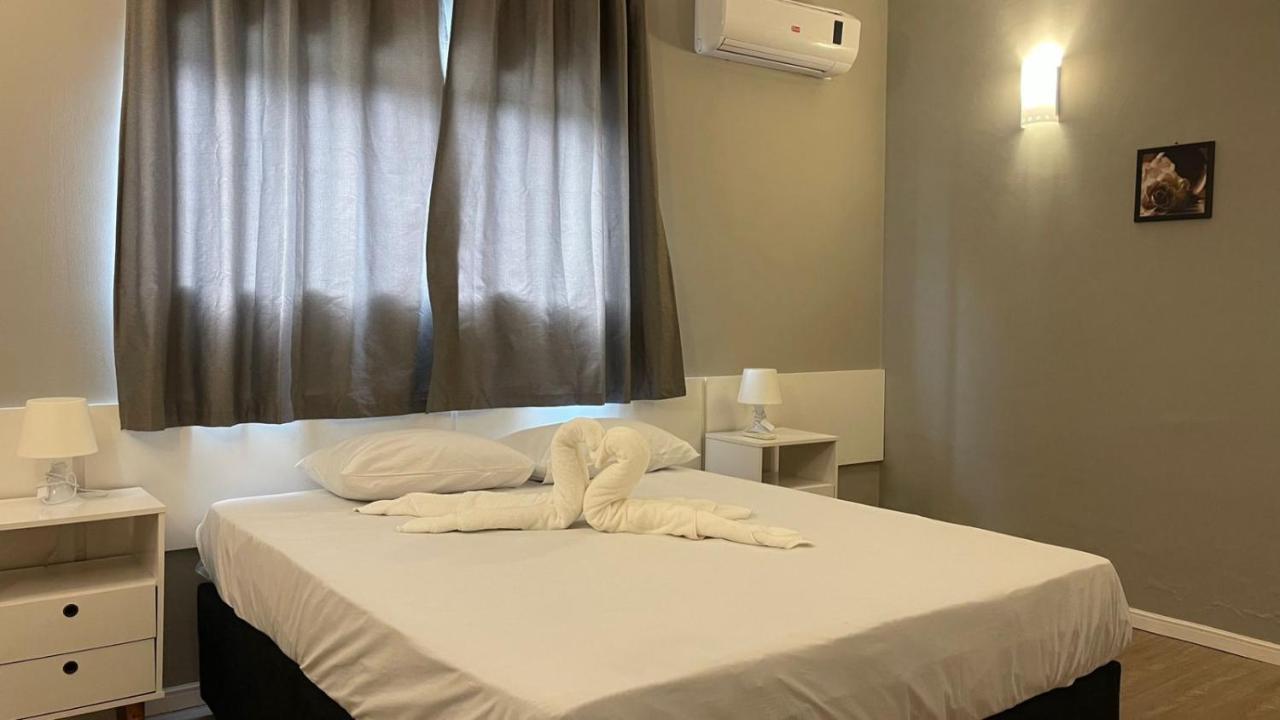 Lovely Motel - 7,5Km Do Santuario Nacional Roseira  エクステリア 写真