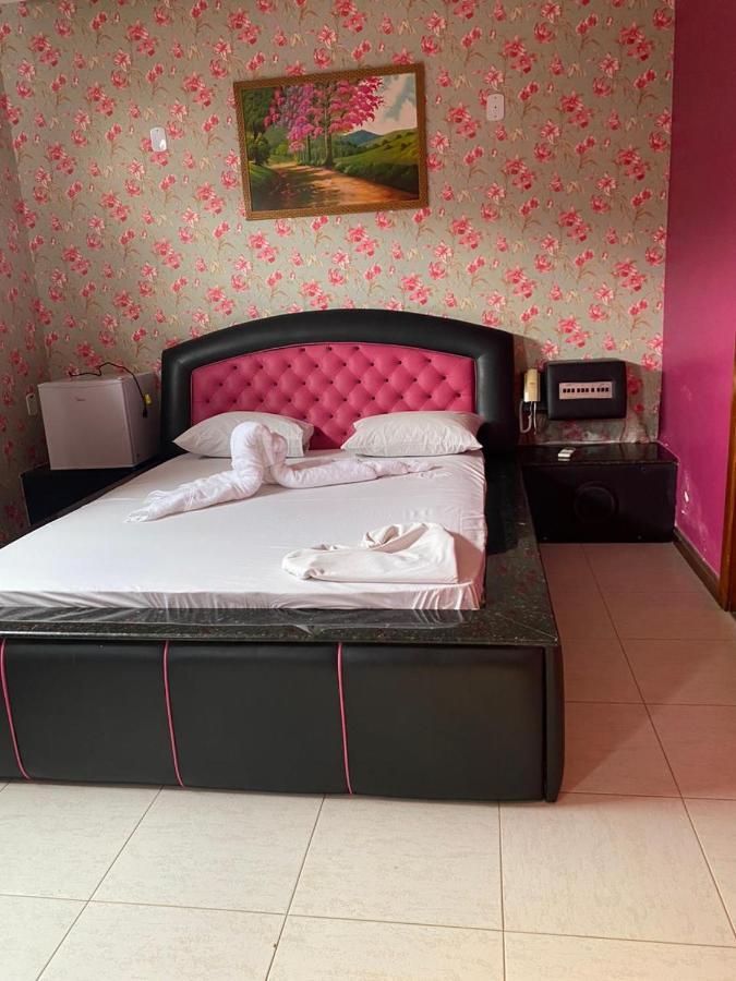 Lovely Motel - 7,5Km Do Santuario Nacional Roseira  エクステリア 写真